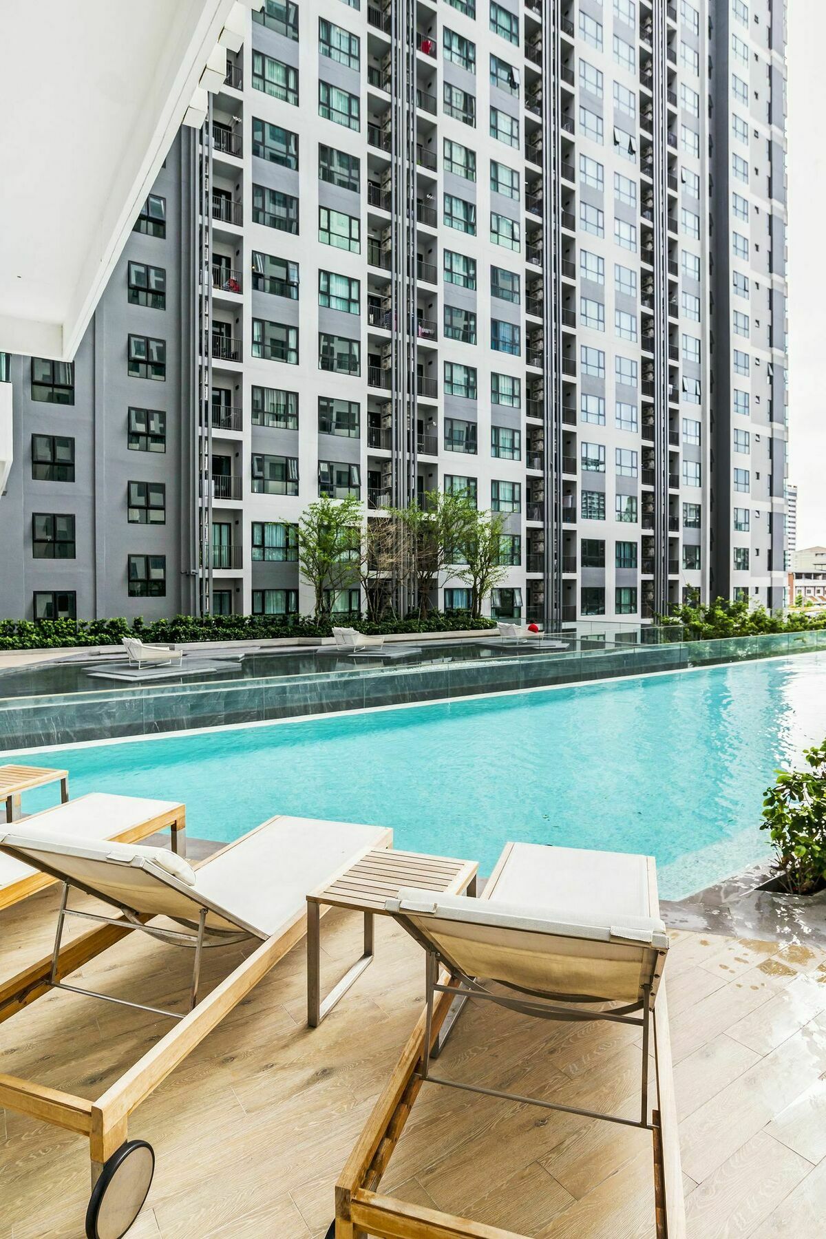 Favstay - The Base Central Pattaya Exterior photo